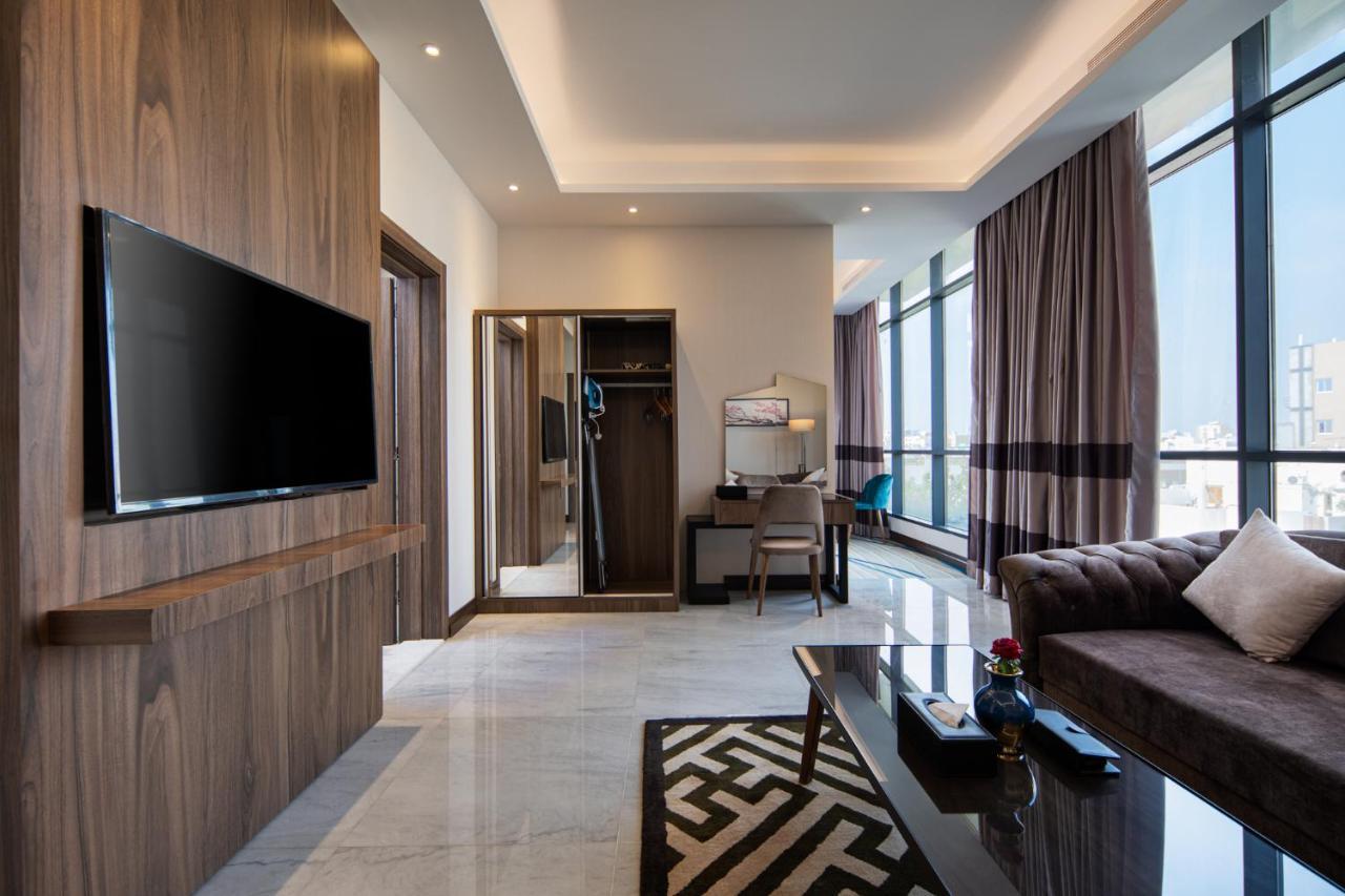Gladiolus Hotel Jeddah Exterior photo