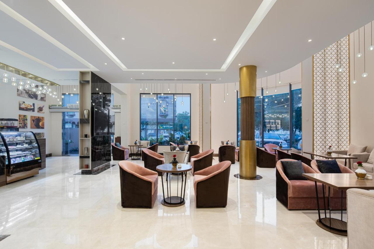 Gladiolus Hotel Jeddah Exterior photo