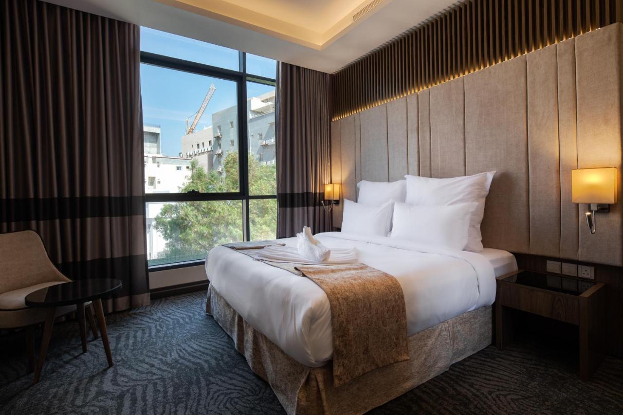 Gladiolus Hotel Jeddah Exterior photo